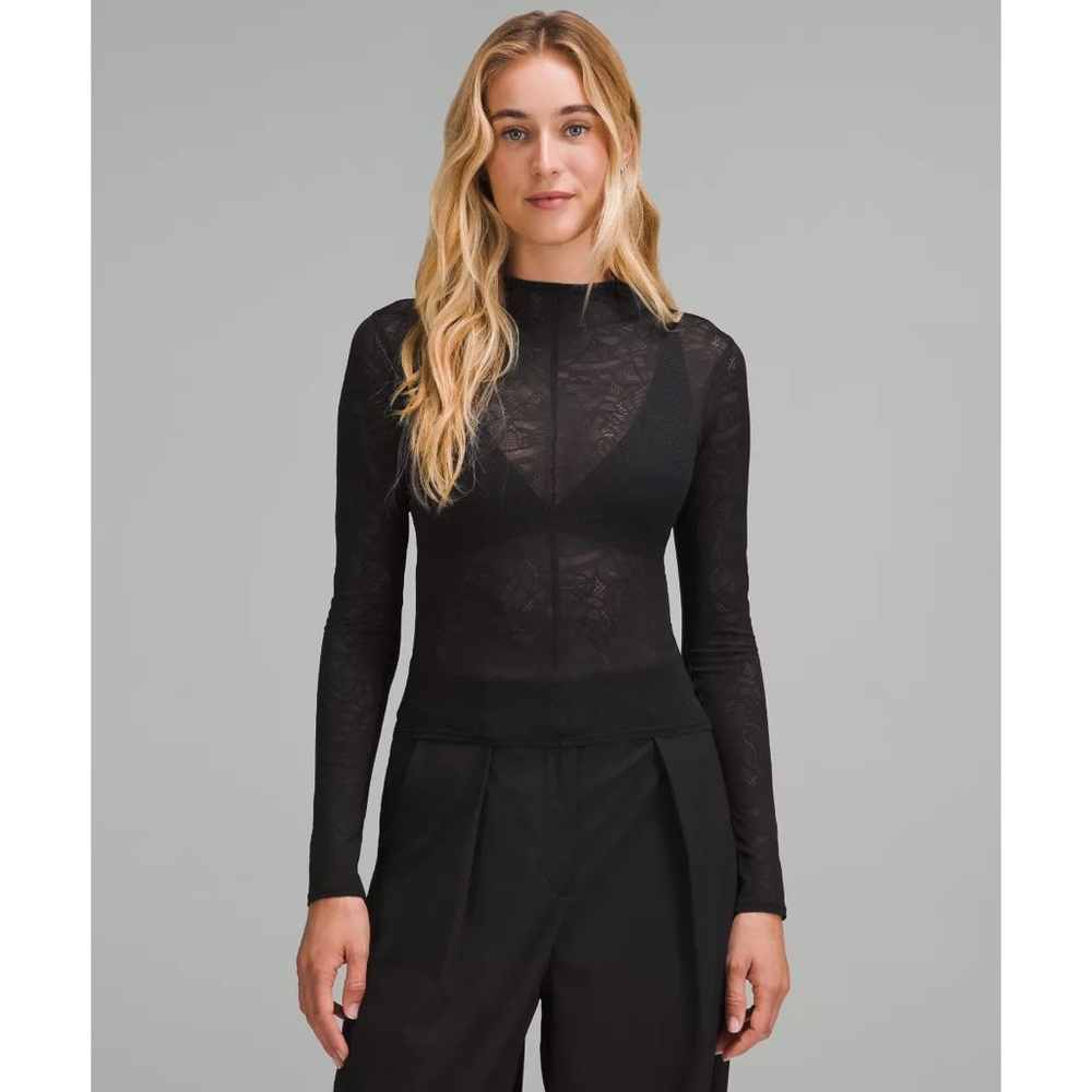 NWOT Lululemon Lace Mock Neck Long Sleeve Top